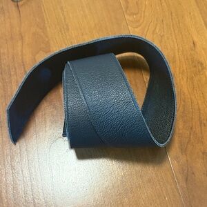 Stylish Navy Leather Belt